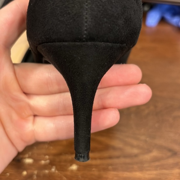 ▪️Black Heels▪️ - Picture 4 of 5